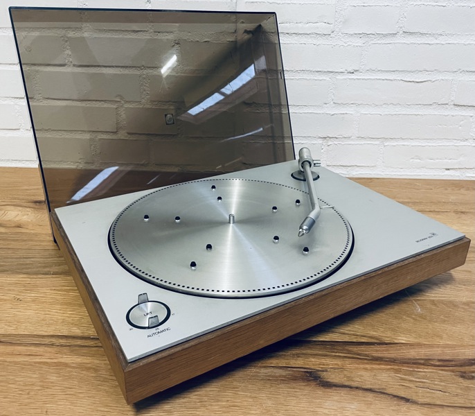 Bang & Olufsen Beogram 1200 m. Diamond SP14 pickup 