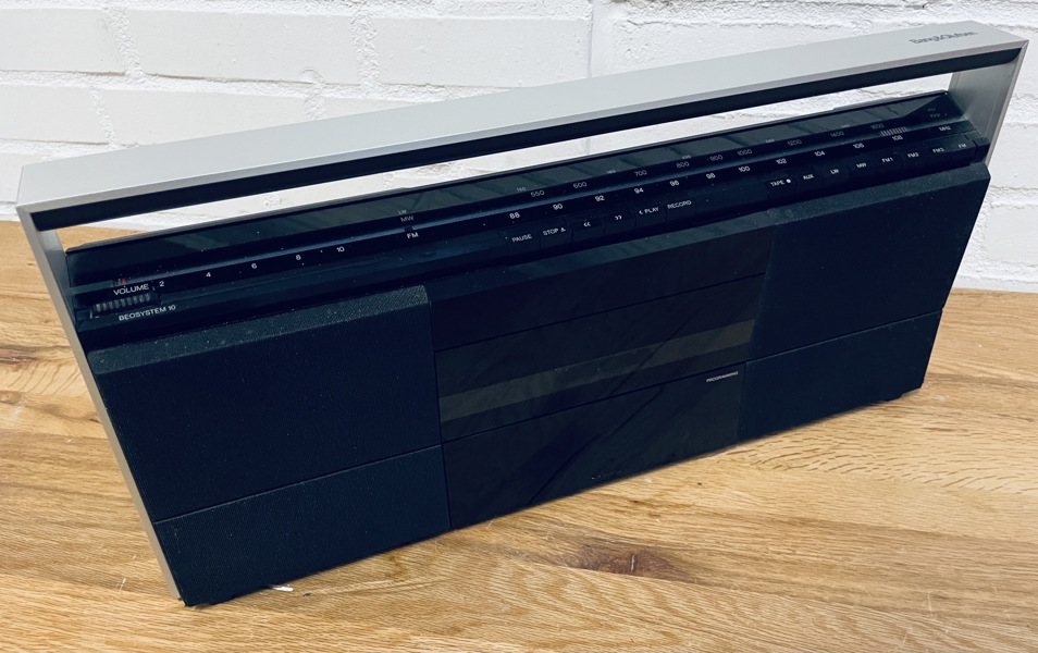 Bang & Olufsen BeoSystem 10