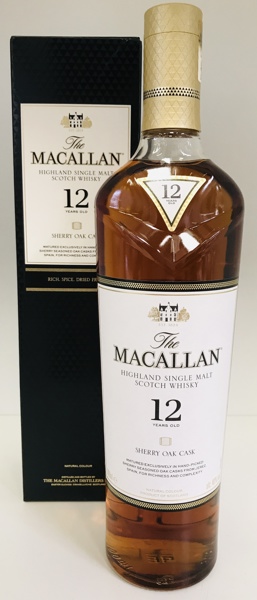 Macallan Highland Single Malt Scotch Whiskey: 12 Years Old Sherry Oak Cask (Rice, Spice, Dried Fruits) m. tilhørende æske 