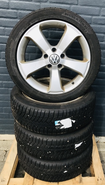 4 VW Alufælge (17") m. Continental Wintercontact vinterdæk (205/50/R17)