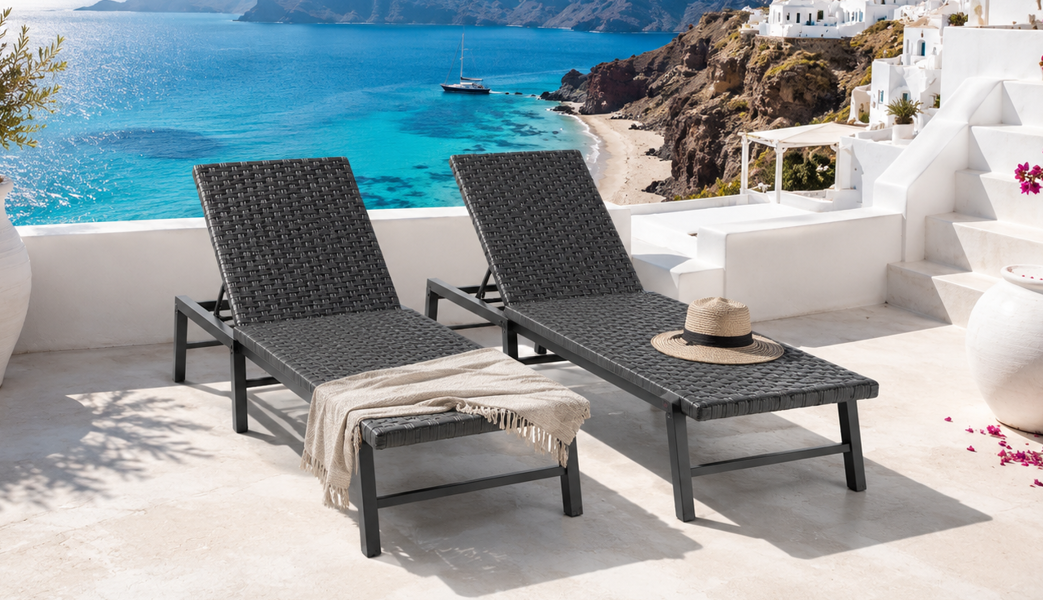 +M: 2 Solsenge/liggestole (polyrattan/alu)