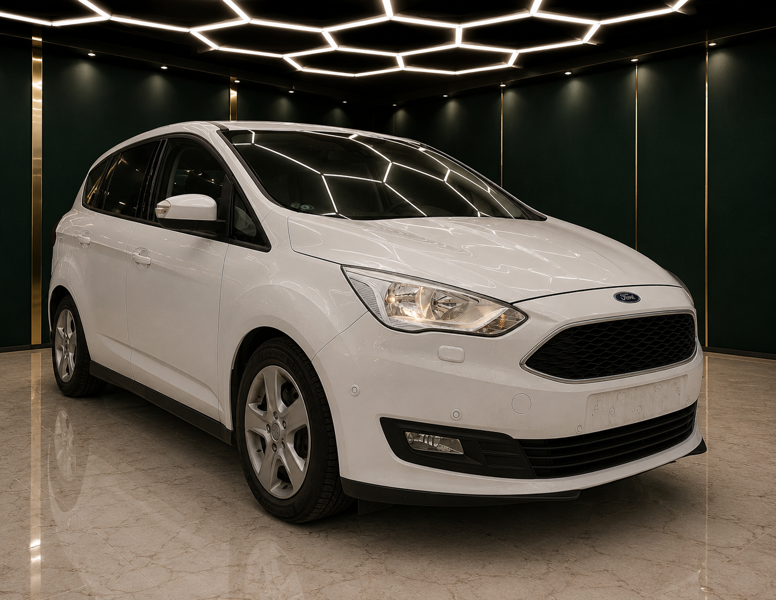  + M : Ford Grand C-max 1.5TDCi Van FWD PS6 (2019) - Stel.: WF0WXXGCEWKD78174