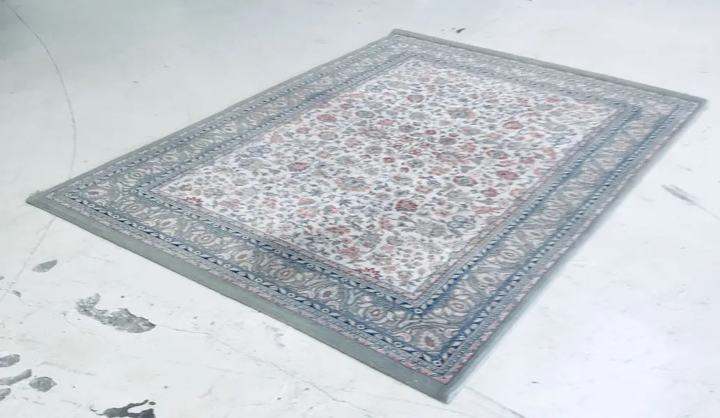 Maya Wilton tæppe m. orientalsk inspireret design, udført i holdbart og vedligeholdigt heatset polypropylen