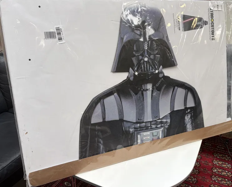 +M: Darth Vader Life-Size figur, fremstillet ved Star Cutouts