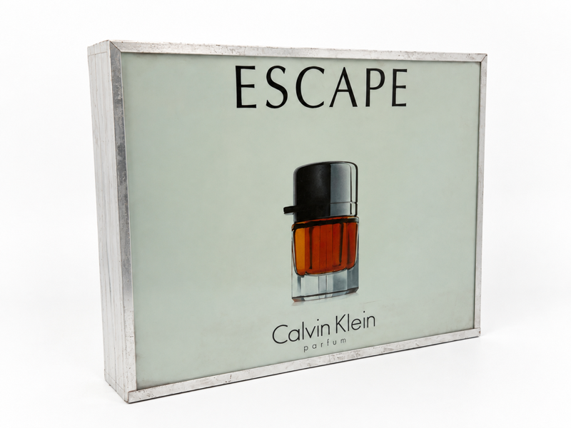 +M: Calvin Klein Escape  reklameskilt m. lys