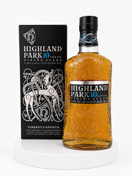 Highland Park 10-års "Viking Scars" Single malt Scotch Whiskey: Vibrant & Smooth (citrus fruit, vanilla cream, peppery spices and aromatic peat smoke)