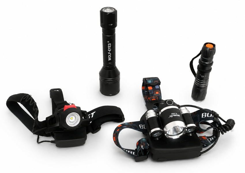 Wolf Eyes M90 Rattlesnake lommelygte, SkyRay LED S-R5 LED lommelygte (1000 lumen), Boruit RJ-3000 pandelampe samt Coast pandelampe