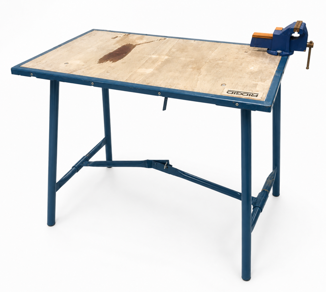 Ridgid Matador mobil arbejdsbord m. monteret Irwin Record skruestik samt 16 stk. sauna håndtag udført i gran