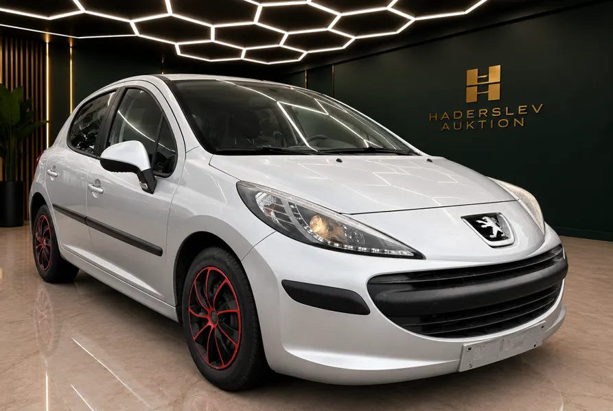 +M: Peugeot 207 1,4 I 5 D (2006) - Stel.: VF3WCKFUC33581343